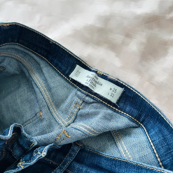 Abercrombie & Fitch Perfect Stretch Jeans 👖 - Picture 3 of 6